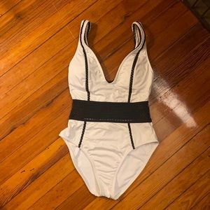 Kenneth Cole Swimsuit